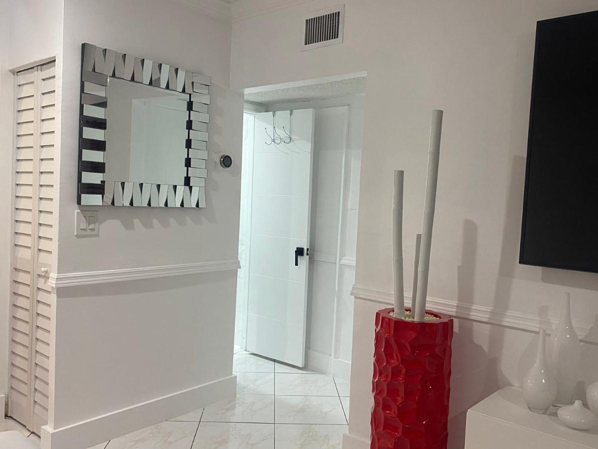 Beautiful House 7 Min From Miami Airport W Free Parking Διαμέρισμα Εξωτερικό φωτογραφία
